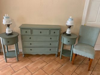 Bedroom set
