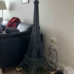 Lego Eiffel Tower