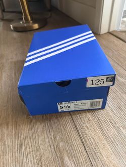 Adidas Gazelle J Sneakers Size 5.5 Y