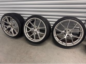 MV Forged 20x9 and 2 20x10 5x112
