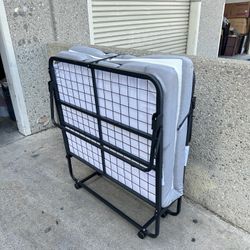 Rollaway Foldable Twin Size Bed 