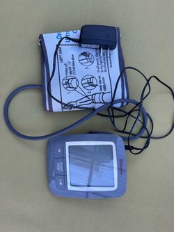 Digital blood pressure unit