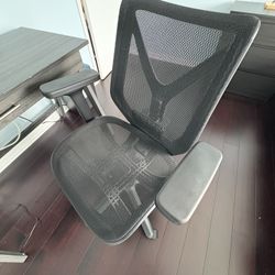 Aero mesh Office chair