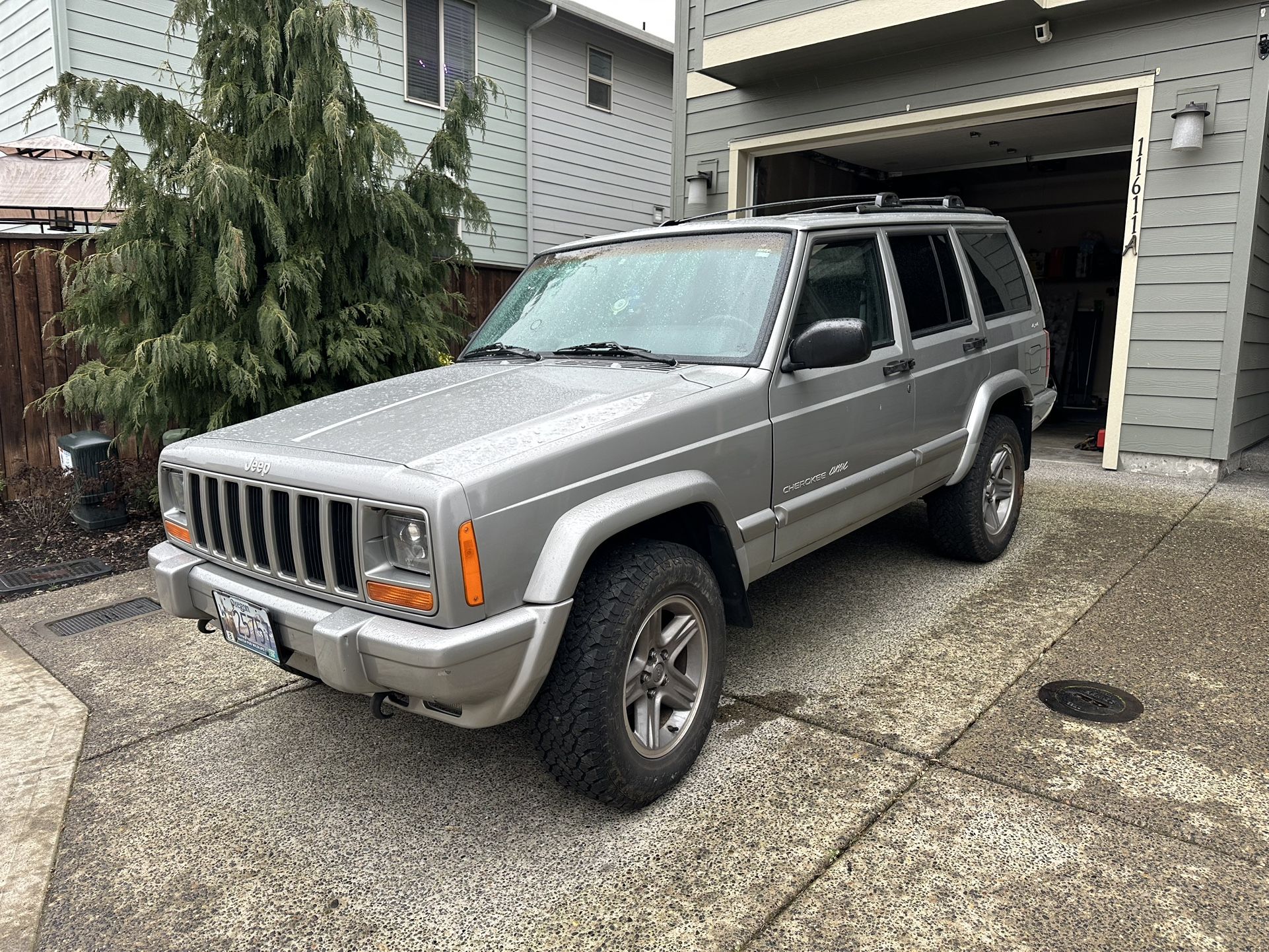 2000 Jeep Cherokee