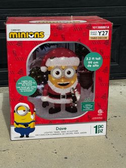 Minion Christmas decorations