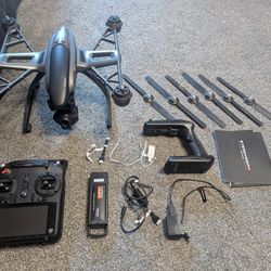 Yuneec Typhoon Q500 4K Drone