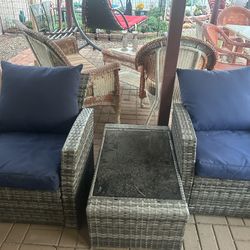 Patio Set Brand New Never Used 