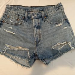 501 Levi Shorts
