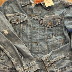 levi jean jacket 