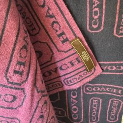 COACH Reversible scarf rectangle purple