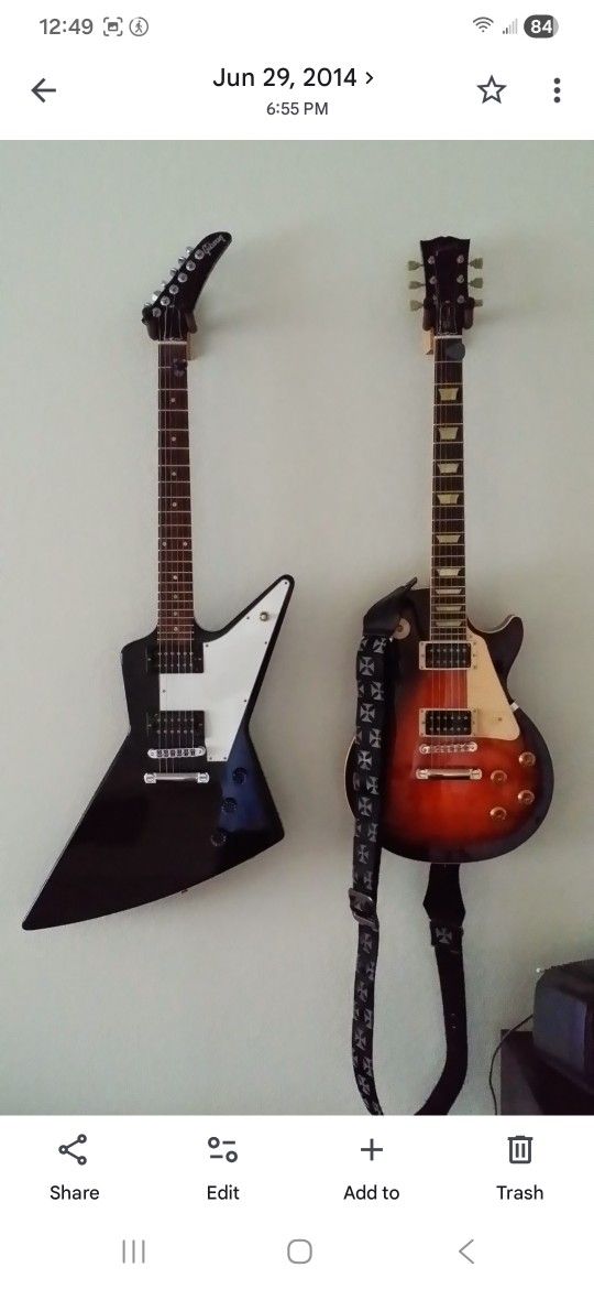 Gibson Les Paul Classic And Gibson Exlporer For Trade for An Ace Frehley Les Paul Only