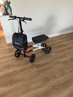 Knee scooter
