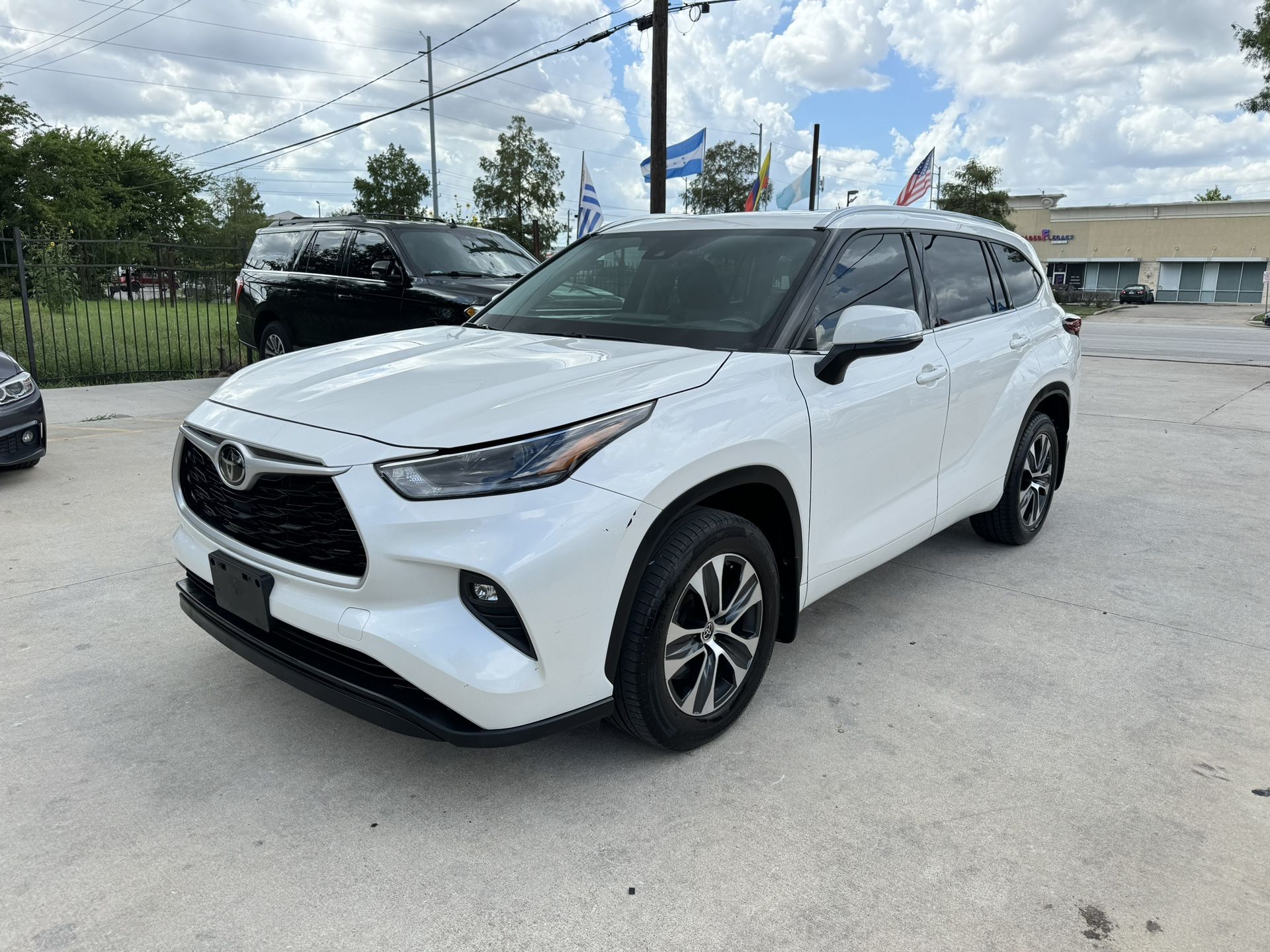 2021 Toyota Highlander for Sale in Houston, TX - OfferUp