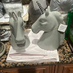 2 Ceramic Unicorn
