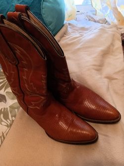 Boots Peanut brittle