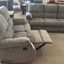 AP- Manual Reclining Sofa And Loveseat// Financing & Delivery 
