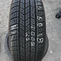 2 NEW TIRES 235/60/18