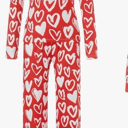 Hearts Pajamas Set. 