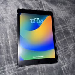 Apple - 10.2-Inch iPad (9th Generation) - 64GB - Space Gray