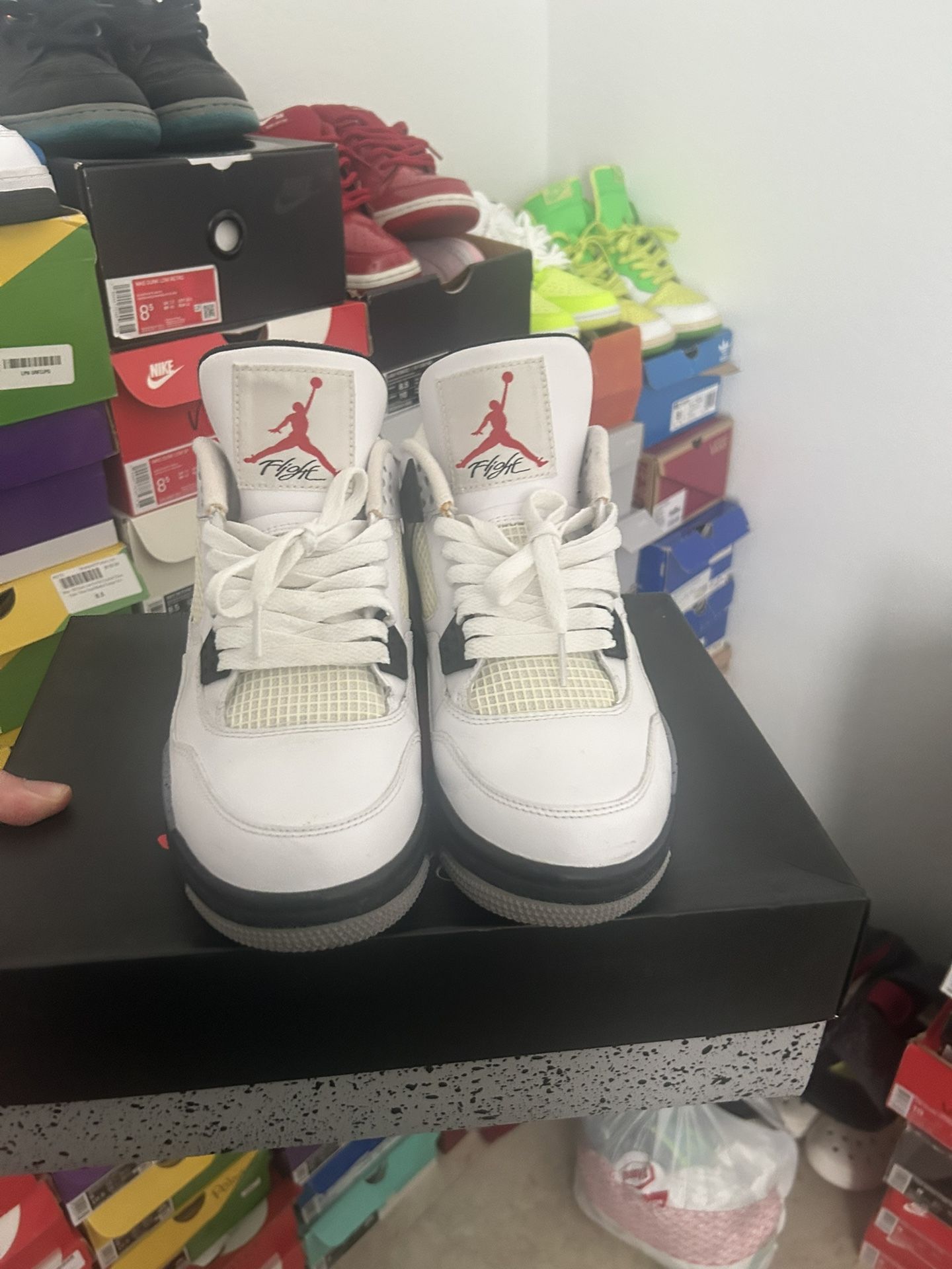 Air Jordan Retro 4s Cement  (2012