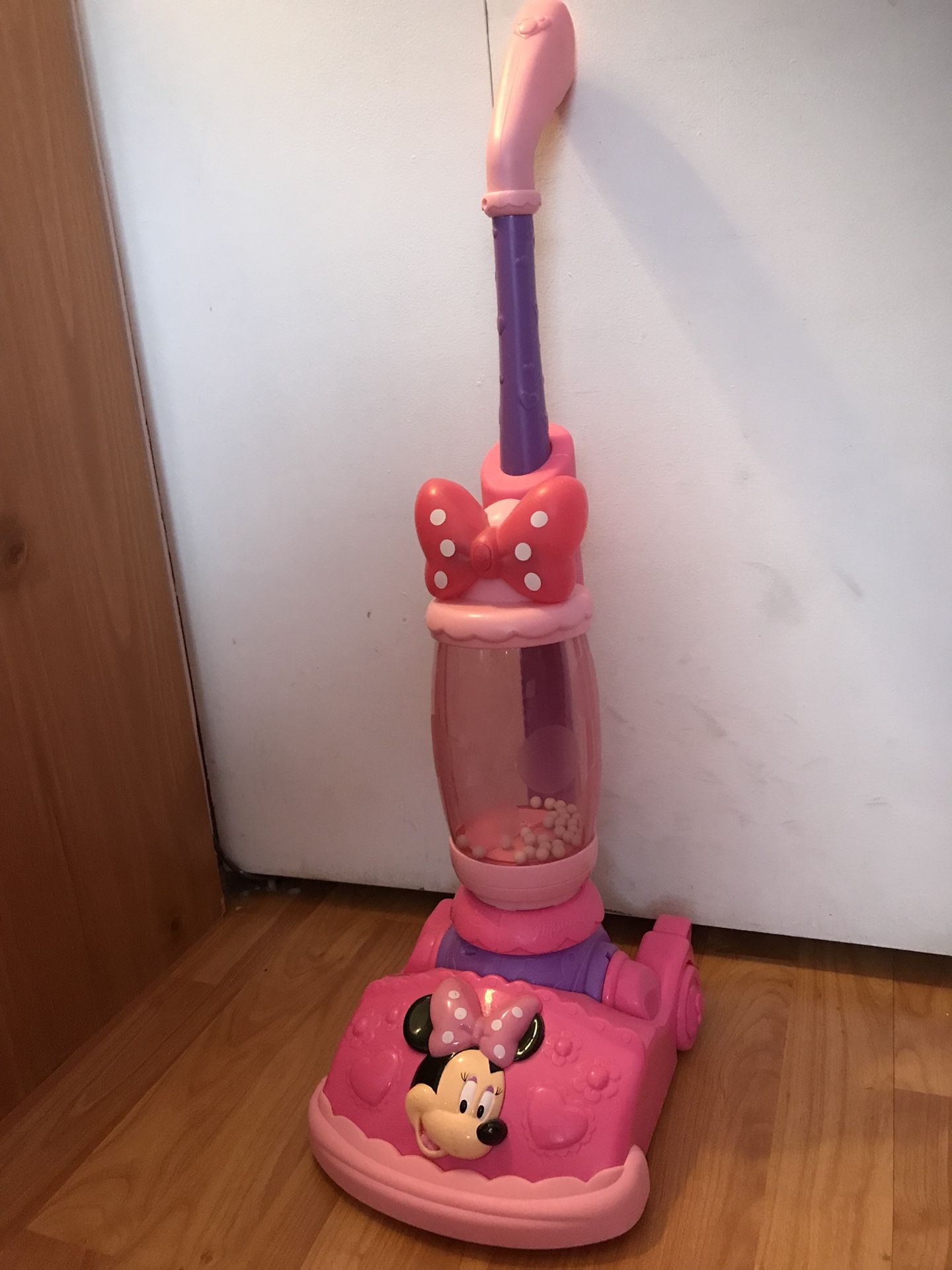 Minnie Mouse Vacuum