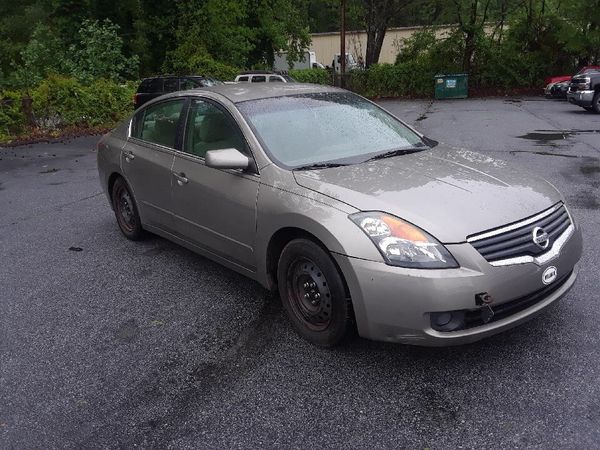 2007 Nissan Altima 2 5 Engine Gold For In Lake City Ga Offerup 2007 Nissan Altima 2 5 Engine Gold