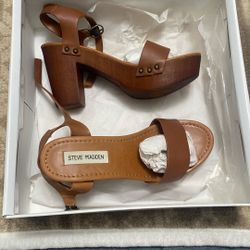 Womens Leather Steve Madden Heel 