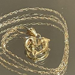 REAL 10 KT GOLD DOLPHIN HEART PENDANT 