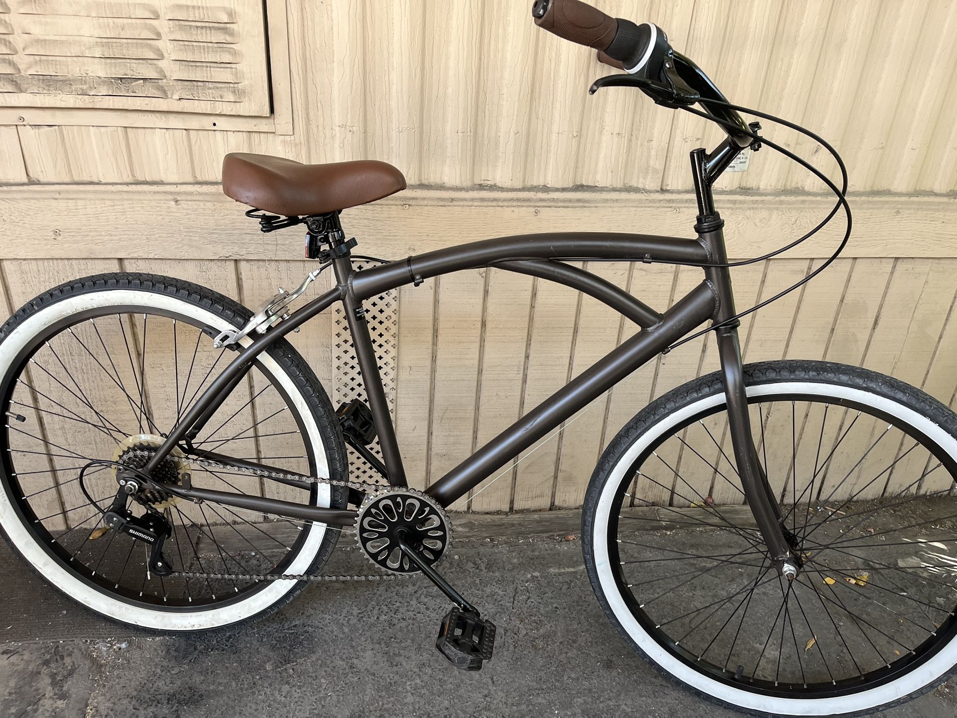goodbike evryting work good tires size 26 fast bike 7 greats good condition tires good 