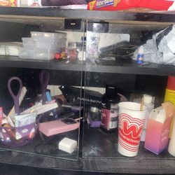 Nail Supplies 
