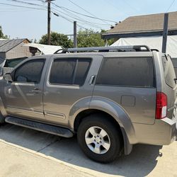 2005 Nissan Pathfinder