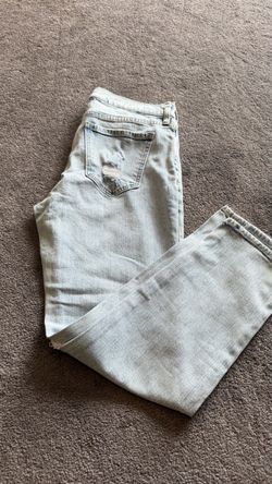 Light Wash Old Navy Distressed Denim Jeans