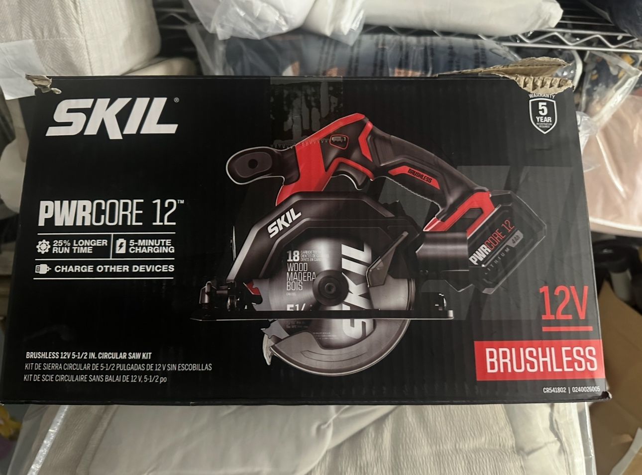 Circular Saw 5 1/2 “ ( Battery And Charger Included )