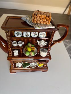Novelty Ceramic Welsh Dresser Teapot