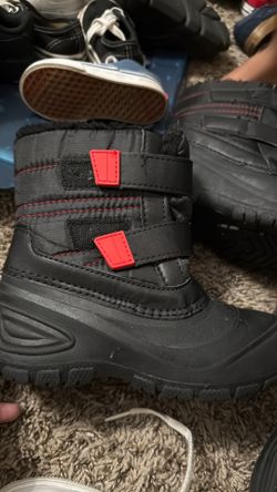 Kids snow boots