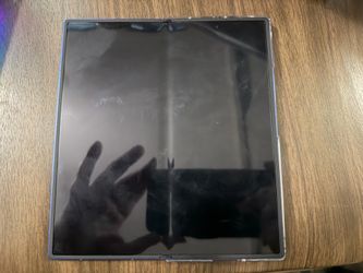Locked Samsung Z Fold 7