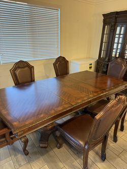 European Style Solid Wood Dining Table Set + 6 Chairs – Like New Condition