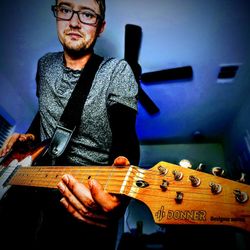 Donner Jazz Thinline Electric Guitar With Case