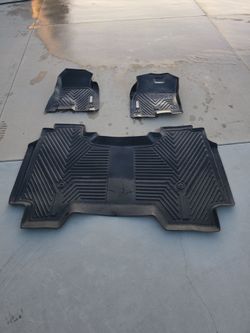 Black Rubber All-Weather Car Floor Mats Set