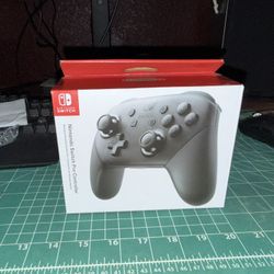 Nintendo Switch Pro Controller 