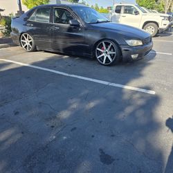 2002 Lexus IS 300