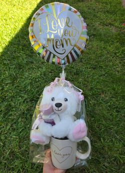 Mother's Day Gift Arrangement Bath & Body Works Travel Size Lotion, Teddy Bear & Mug