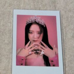 (G)I-DLE I Feel Photocard Non-Sport Trading Card 