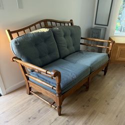 Ethan Allen Two Person Love Seat Bench