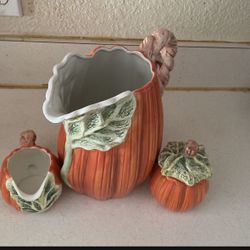 Vintage OCI/Fitz & Floyd Pumpkin Cabbage Pitcher 2qt