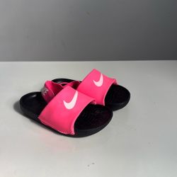 Nike Toddler Slides 6C