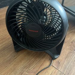 Plug In Fan
