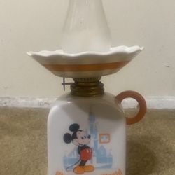 VINTAGE WALT DISNEYWORLD GAS LAMP