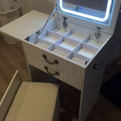 BRAND NEW compact Vanity!