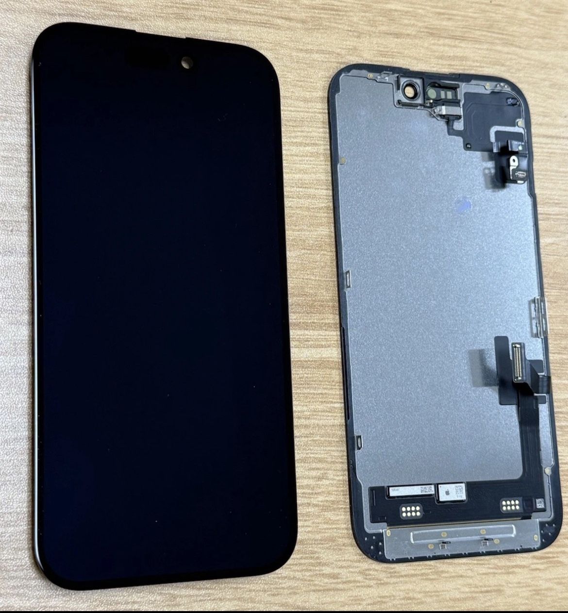 Original iPhone 15 Screen – Genuine Apple Part